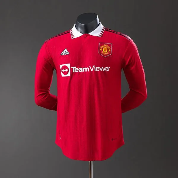 Camiseta de fútbol Manchester United 2022/23 LOCAL MANGA LARGA VERSION JUGADOR